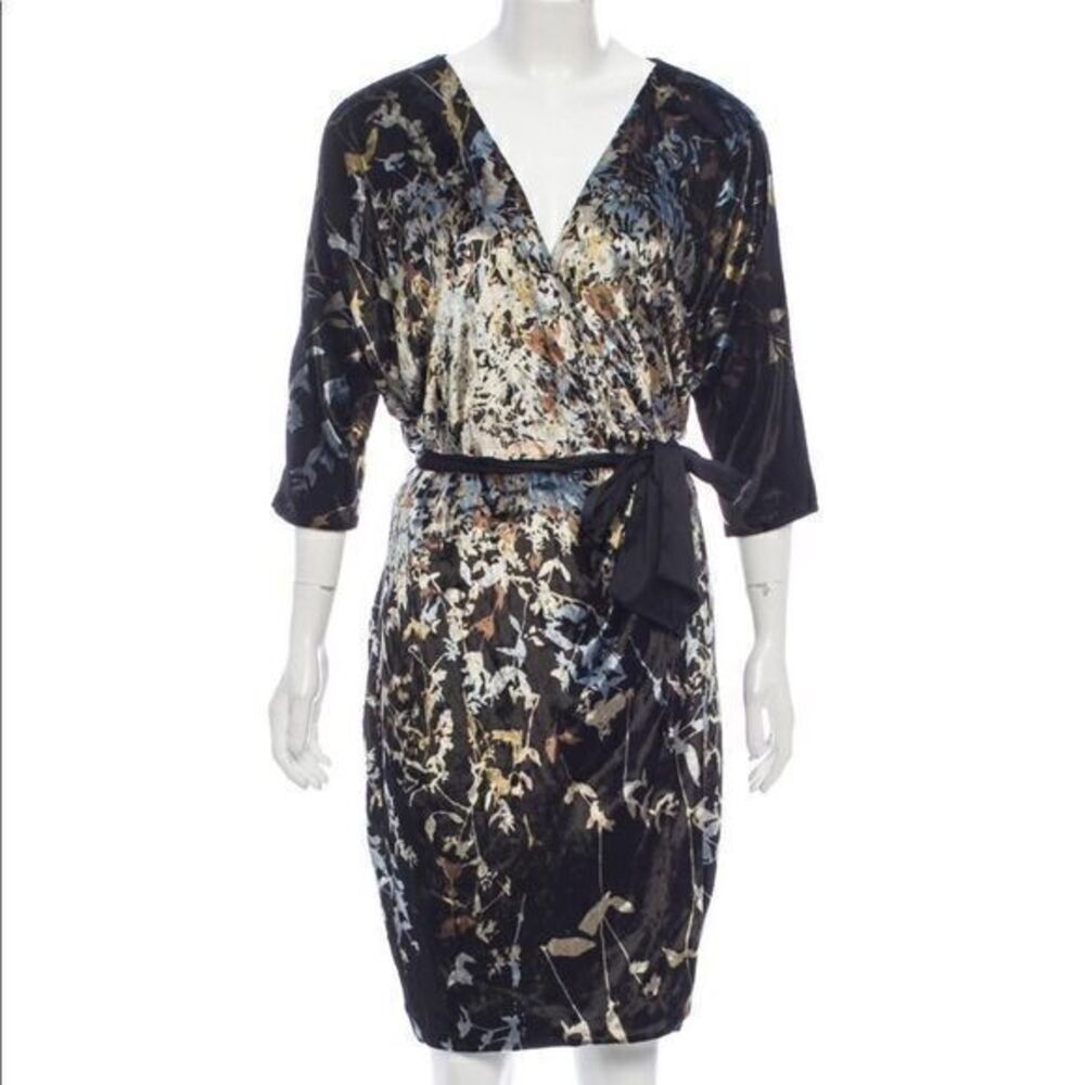 Diane Von Furstenberg DVF Grano Velvet Wrap dress
